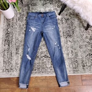 1822 Denim Raw Step Hem Distressed Jean